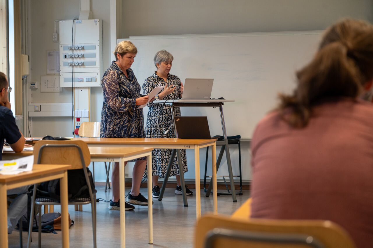 Audur Magndis Audardottir, Annadís Greta Rúdólfsdóttir.