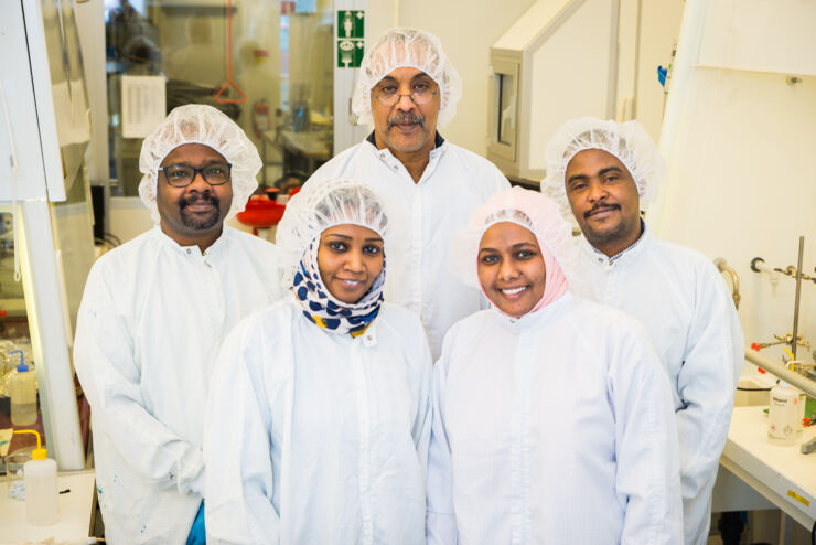 Researchers of physical electronics and nanotechnology in the clean room at Campus Norrköping