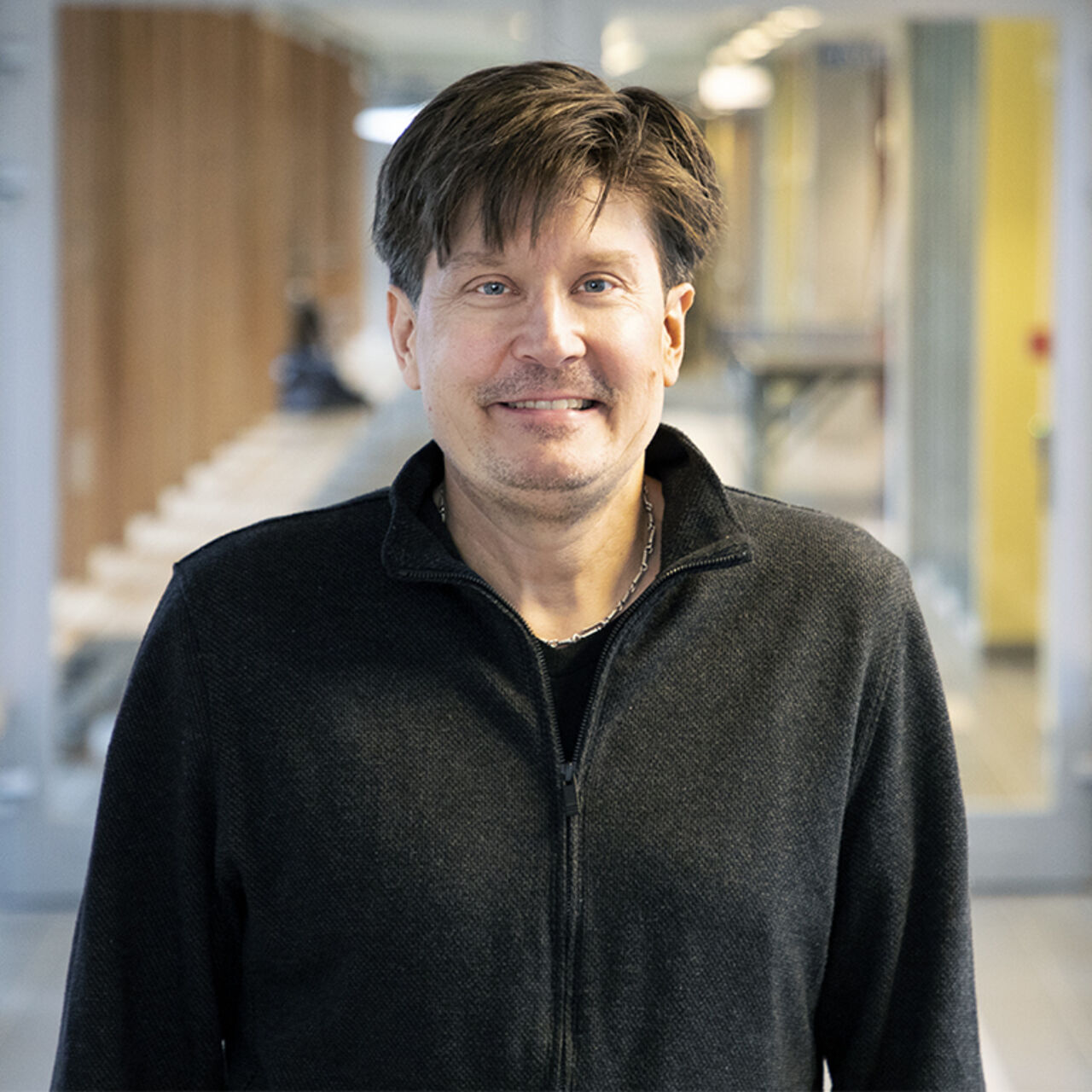 Photo of Andrew Karvonen.