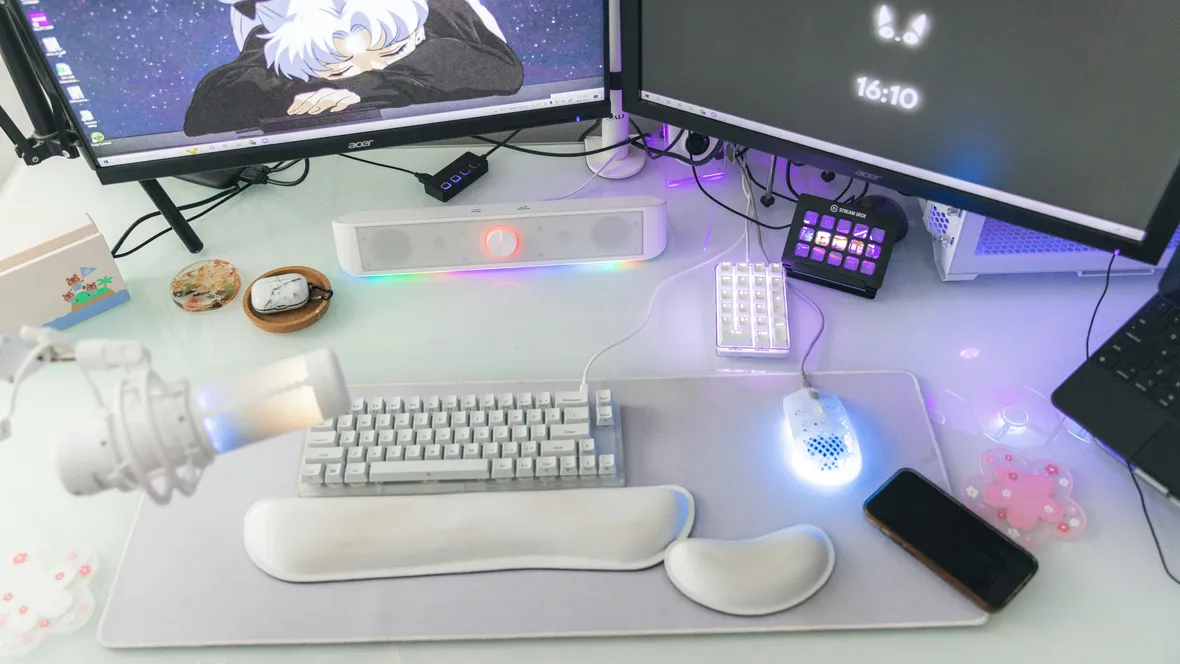 En streamers skrivbord