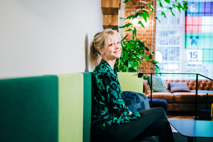 Person (Agnes Larsson) sitting in couch.