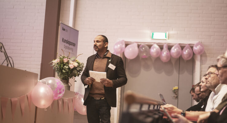 Peter Borring as moderator for the panel discussion