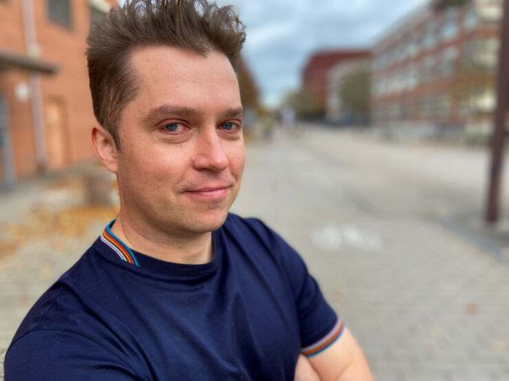 Portrait of Arvid Erlandsson outdoors.