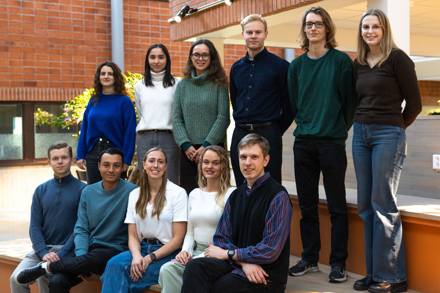 Group photo of scholarship holders.