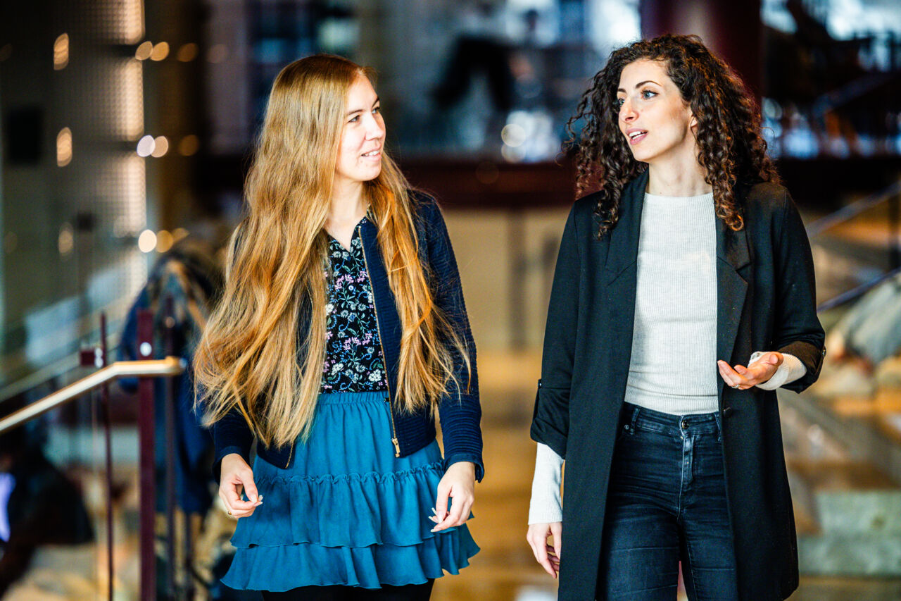 Nathalie Hallin and Hajdi Moche in conversation.